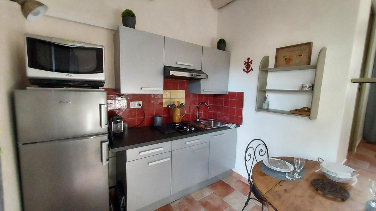 Mas De Plisset Apartment Saint-Gilles  Exterior photo